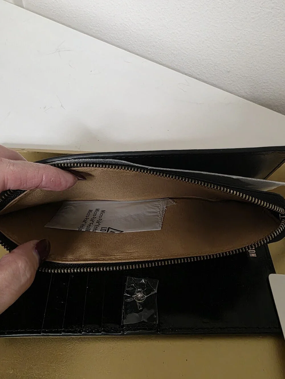 HOBO Black Leather Zip Wallet